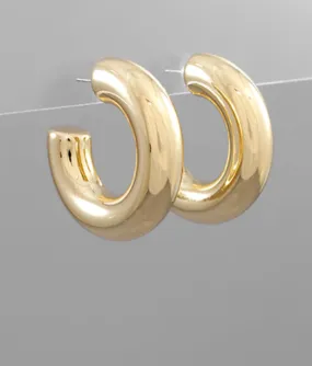 CHUNKY GOLD HOOP