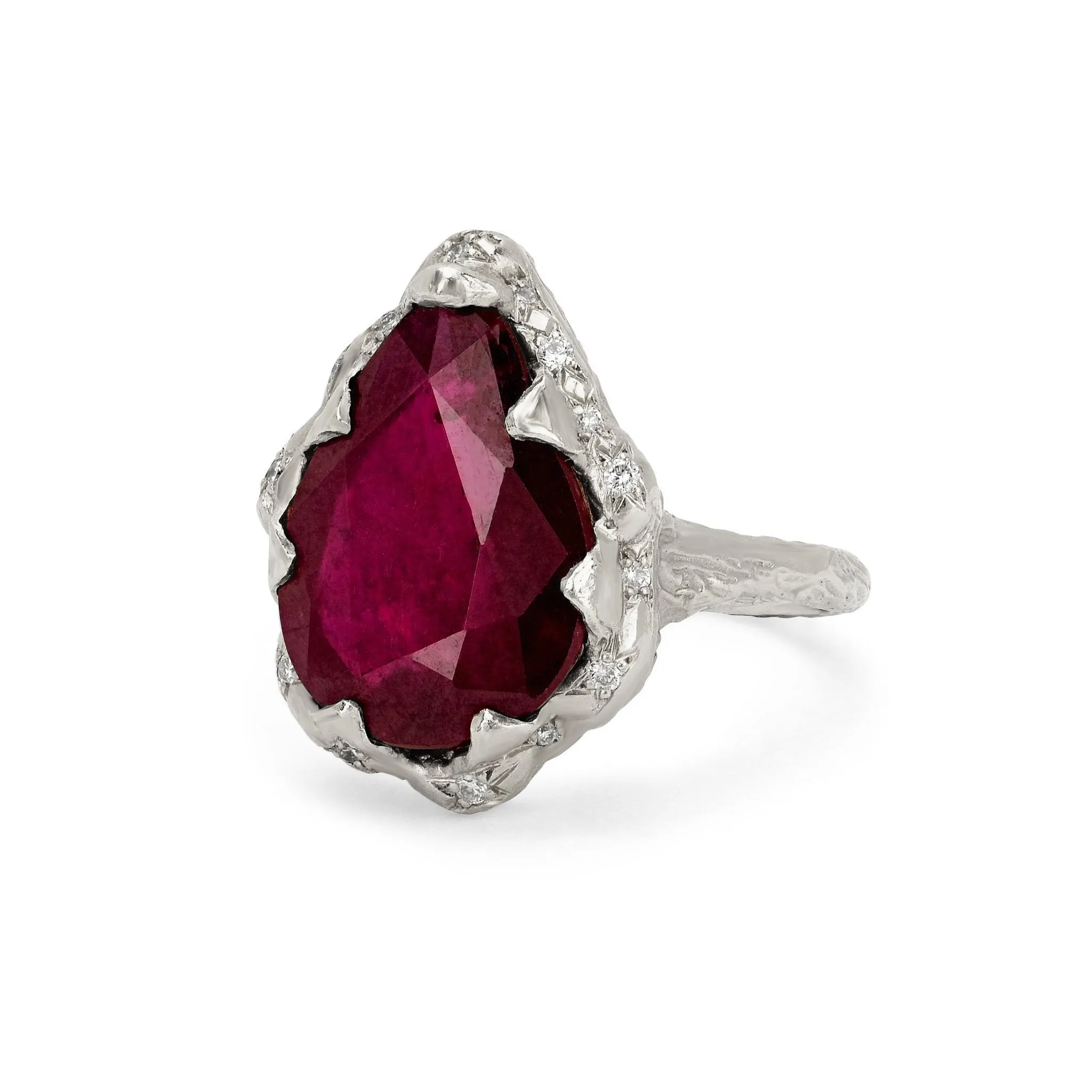 Queen Water Drop Ruby Ring with Sprinkled Diamonds